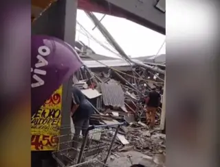 Teto de supermercado desaba em Diadema e deixa pelo menos 9 feridos