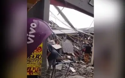 Teto de supermercado desaba em Diadema e deixa pelo menos 9 feridos