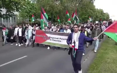 Manifestantes na Alemanha clamam por fundamentalismo islâmico